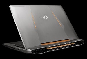 1B-G752_Metal_-7 - Predatory Laptopy dla graczy nie są tanim sprzętem, musisz mieć zaoszczędzone przynajmniej kilka tysięcy złotych, żeby kupić sprzęt, na którym pójdą najpopularniejsze tytuły